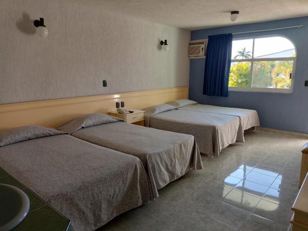 Habitación Cuádruple con balcón